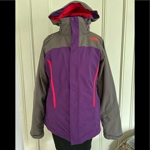 The North Face Women’s 3 in 1 HyVent Jacket - Medium - Pre-owned